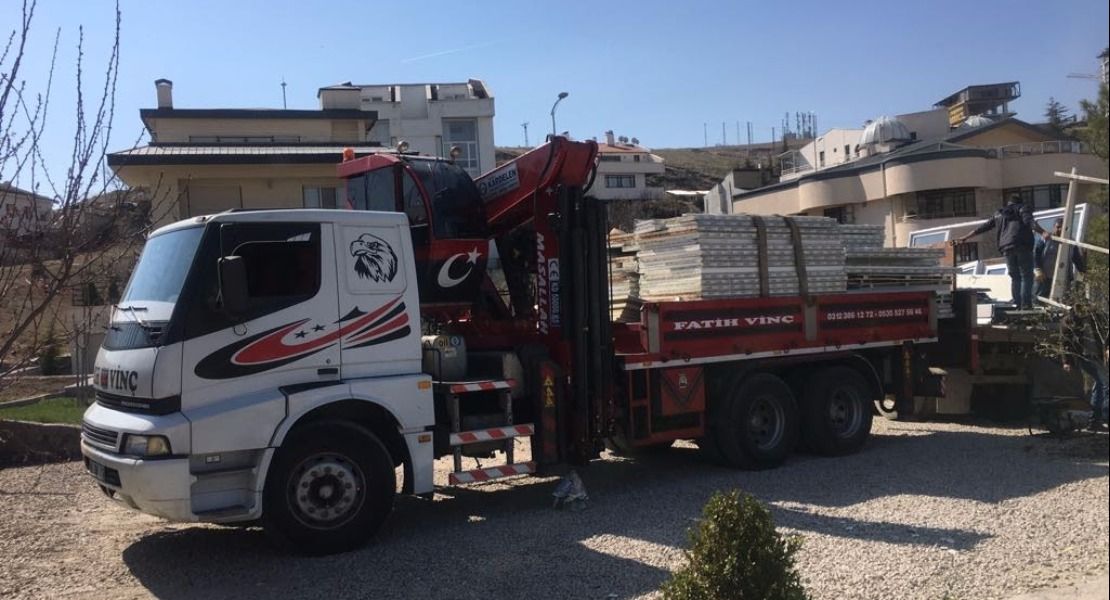 Çayyolu Ümitköy Gordion AVM den İncek'e Prefabrik Ev Parçaları Taşımacılığı